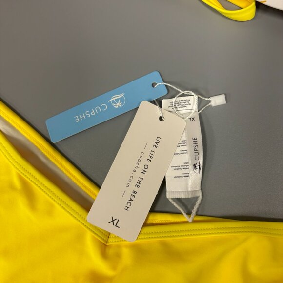 Cupshe Bikini New With Tags - Picture 2 of 3